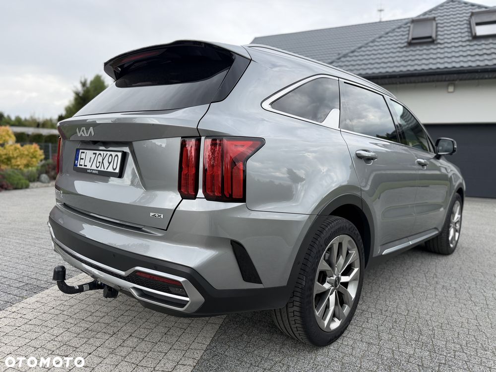 Kia Sorento - 4