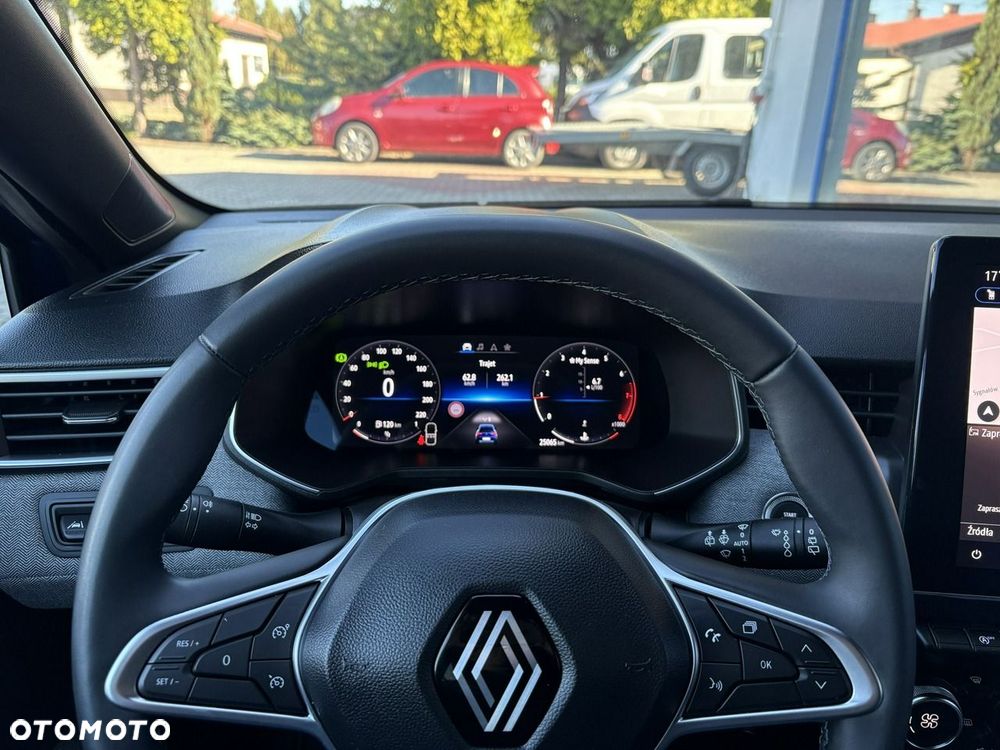 Renault Clio - 22