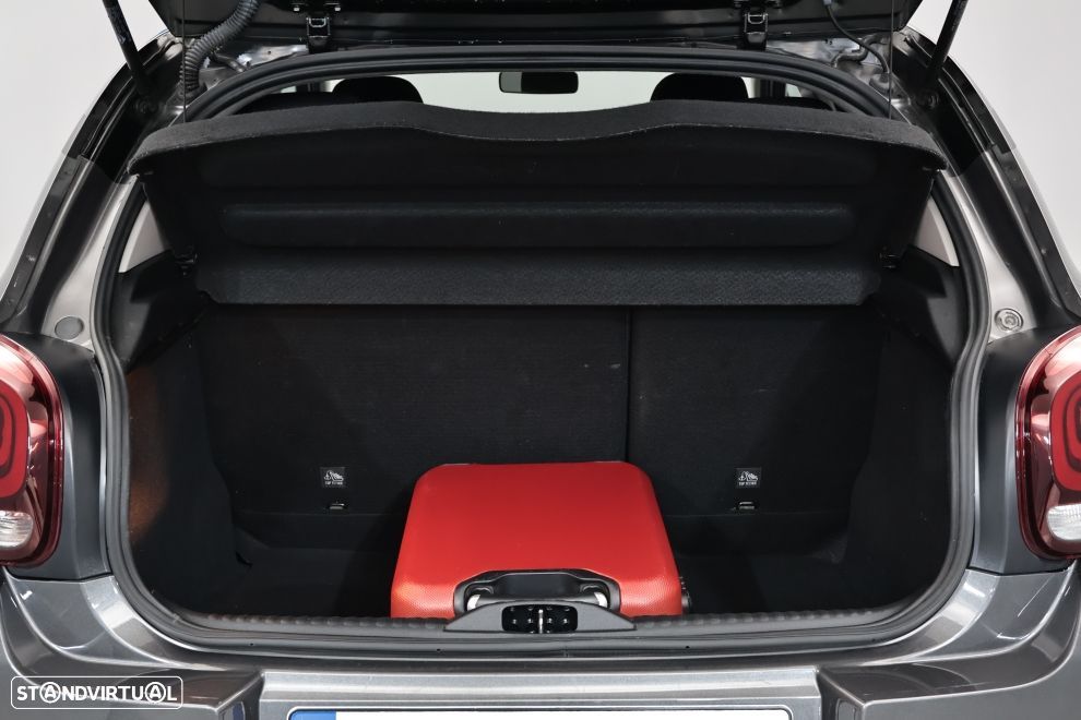 Citroën C3 1.2 PureTech Plus - 24