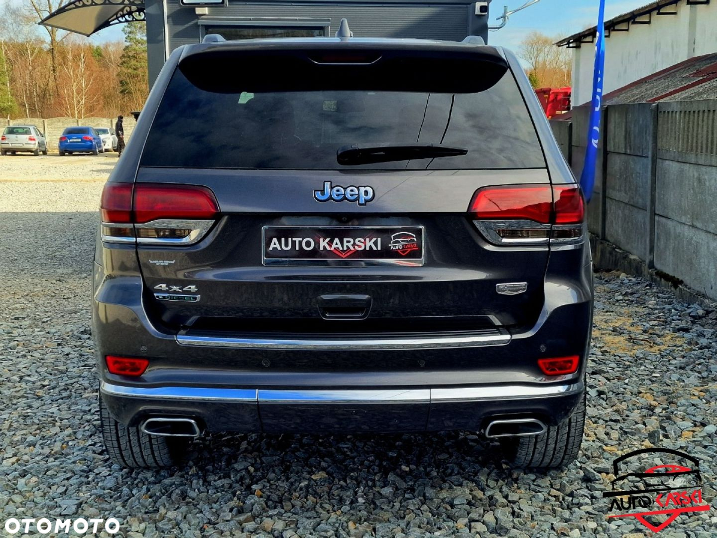 Jeep Grand Cherokee - 17