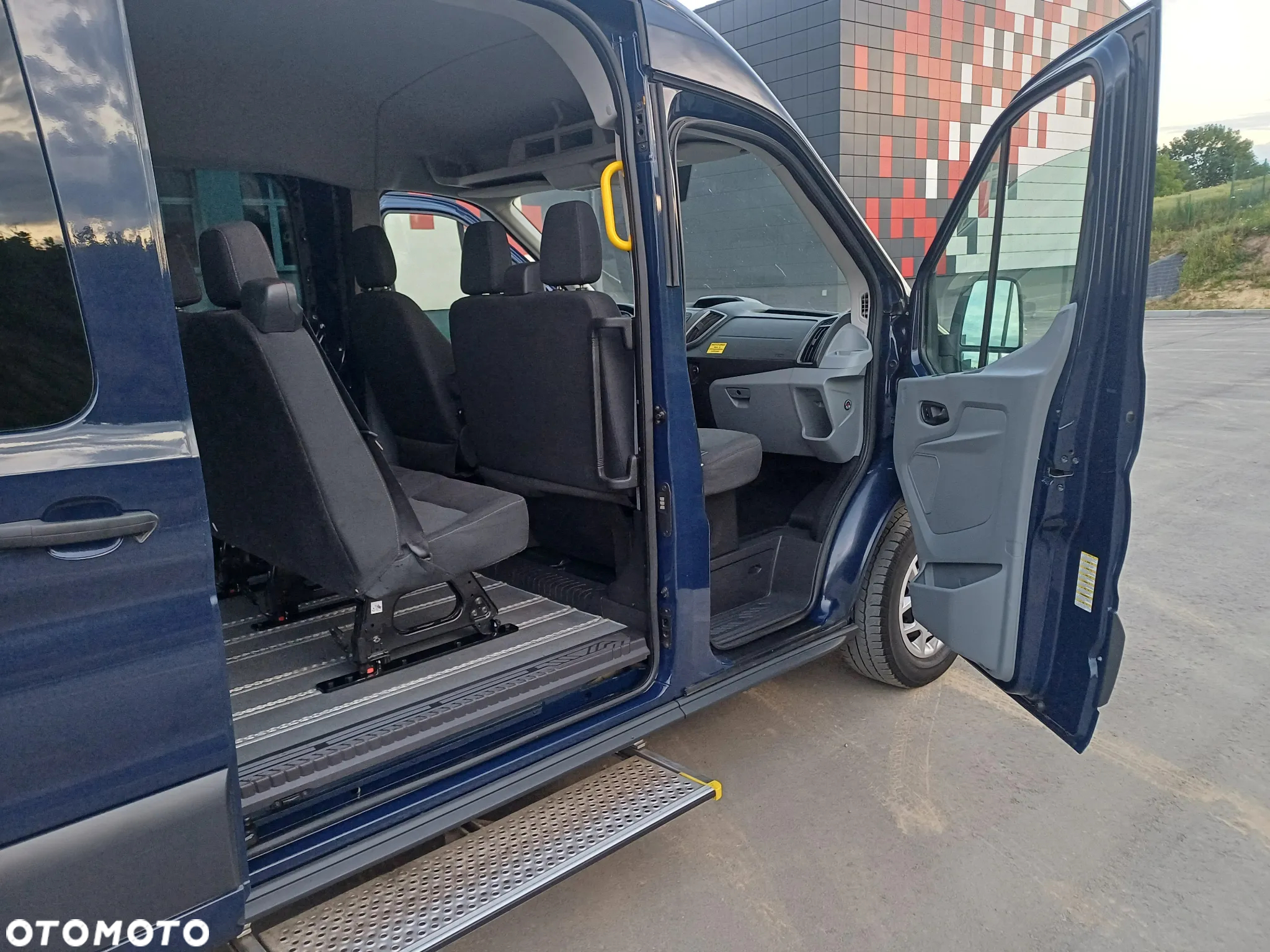 Ford Transit - 15