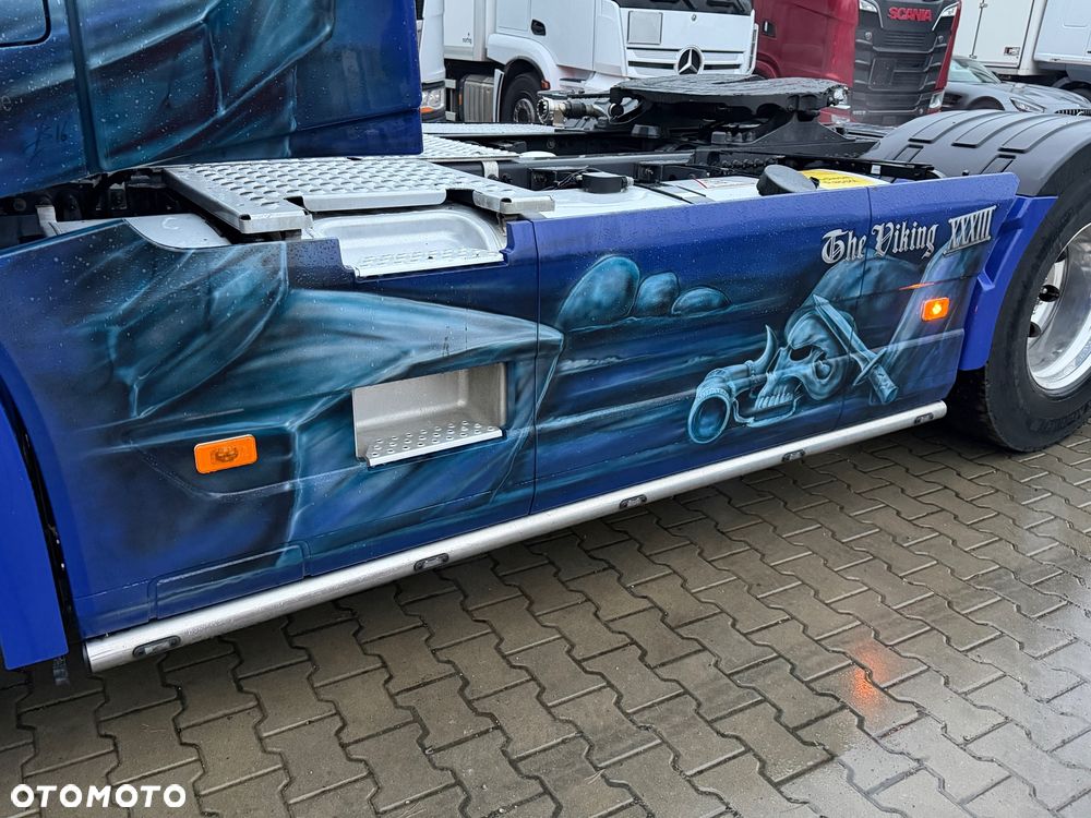 Volvo 540 XL z Niemiec aerograf TV Show Truck pełne wyposażenie skóry - 18