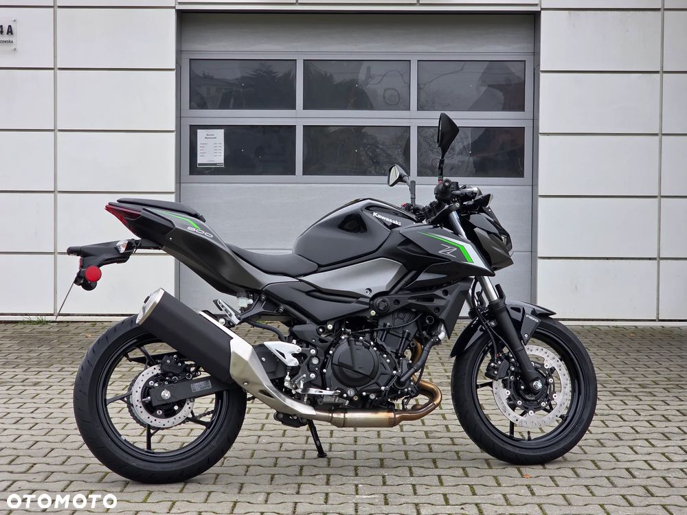 Kawasaki Z - 9