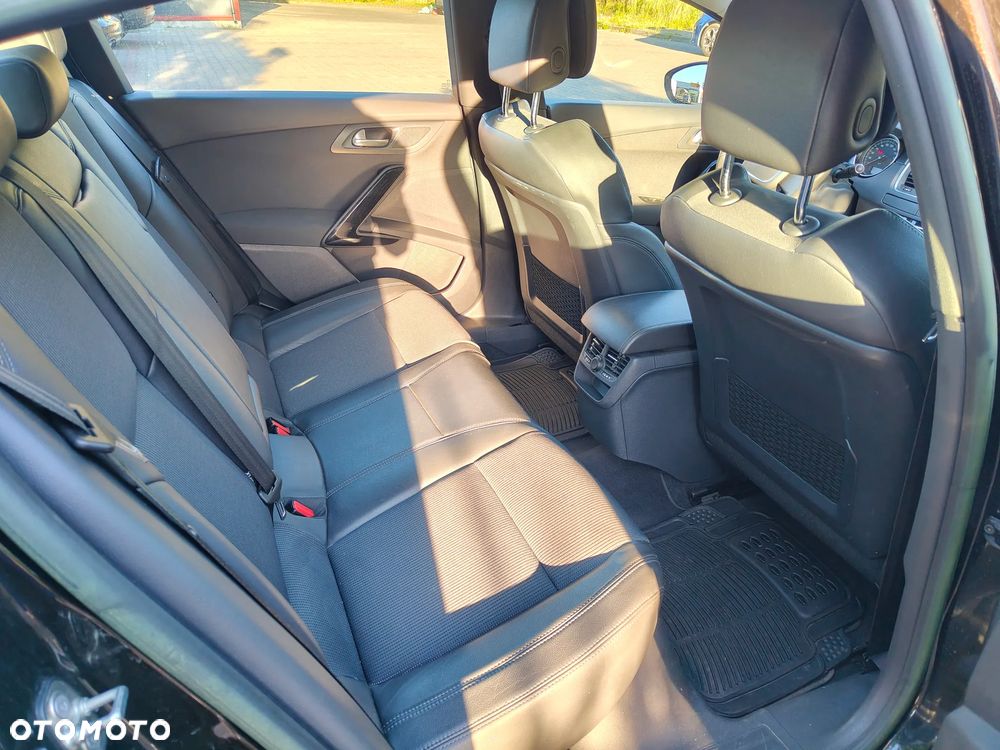 Peugeot 508 1.6 T Allure - 13