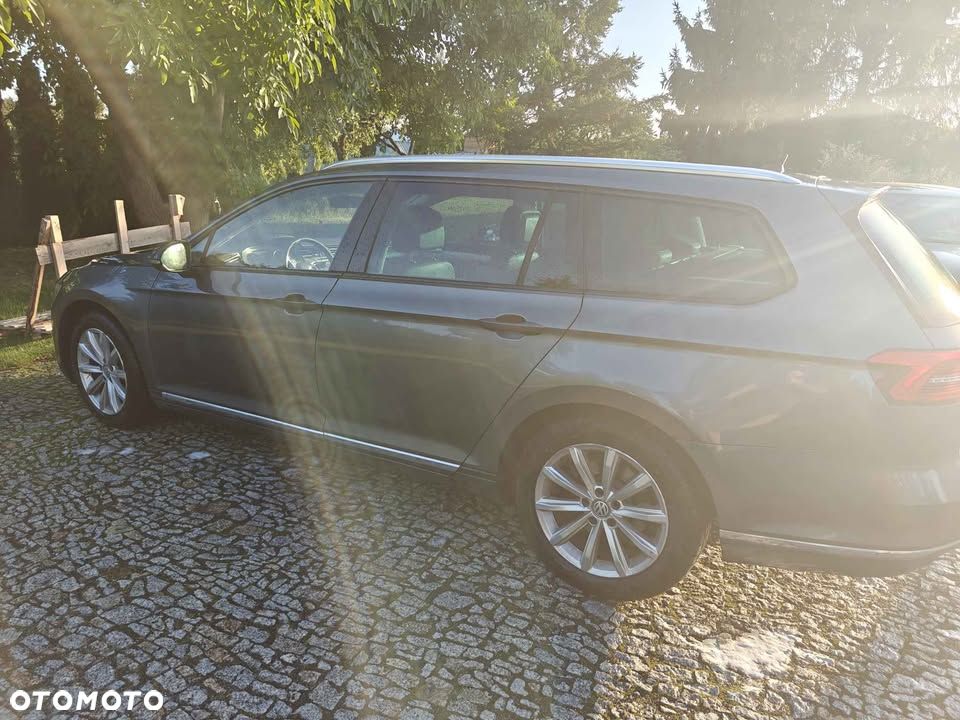 Volkswagen Passat 2.0 TDI BMT Highline DSG7 - 3