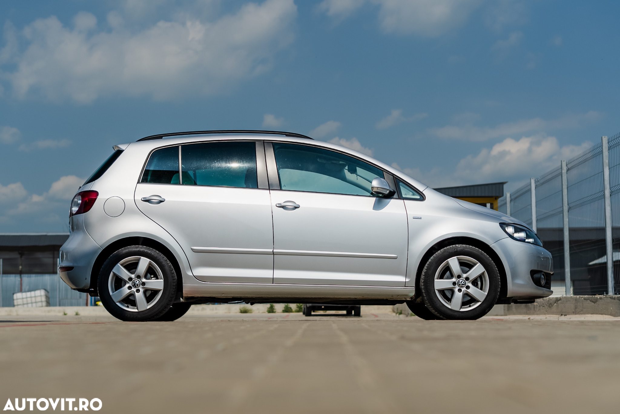 Volkswagen Golf Plus 1.6 TDI DPF Life - 6