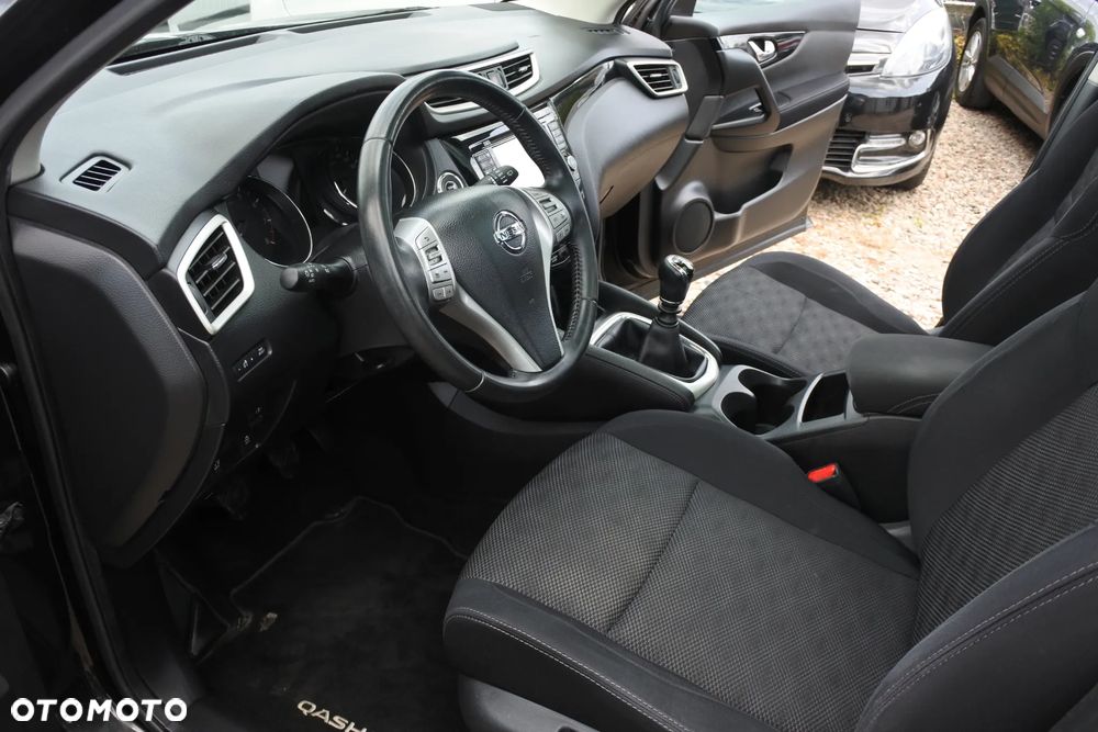 Nissan Qashqai 1.6 DIG-T 360 - 9