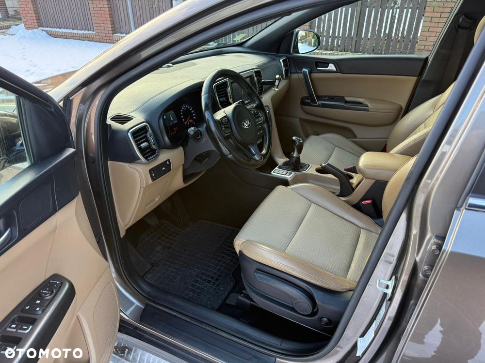 Kia Sportage 1.7 CRDI Business Line L 2WD - 8