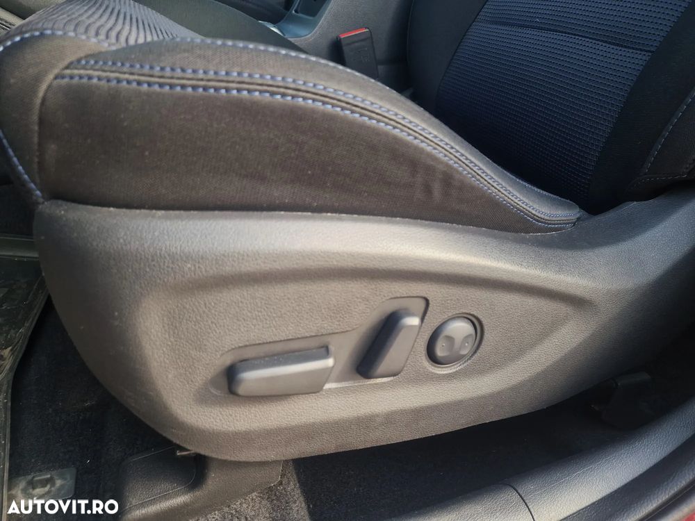 Hyundai Tucson blue 1.7 CRDi 2WD DCT Premium - 20