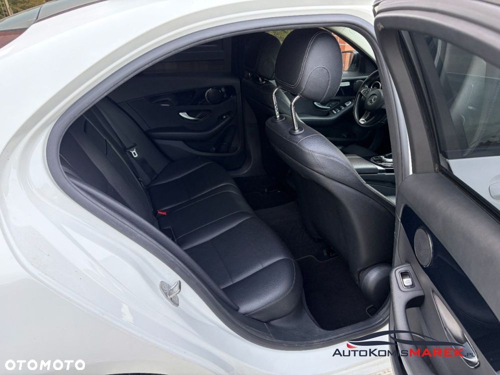 Mercedes-Benz Klasa C 200 7G-TRONIC - 14