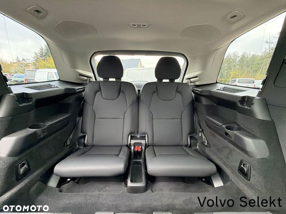 Volvo XC 90 - 18