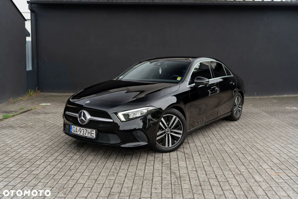 Mercedes-Benz Klasa A 180 Progressive 7G-DCT - 1