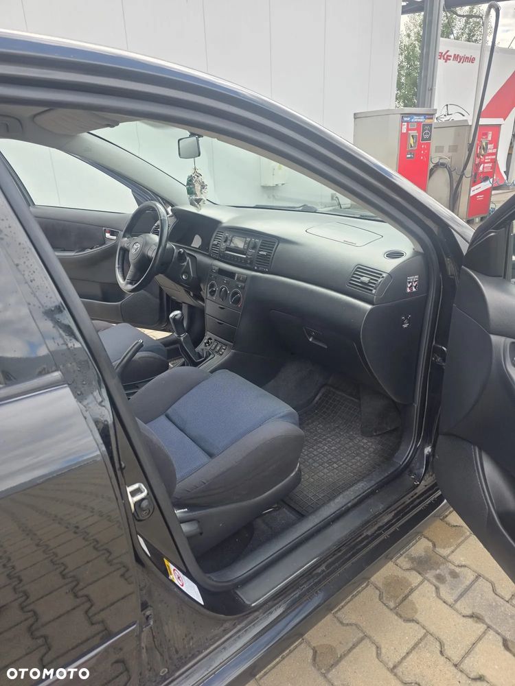 Toyota Corolla 1.4 D-4D Terra Polaris - 3