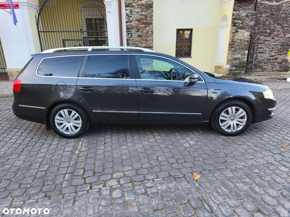 Volkswagen Passat Variant 2.0 TDI DPF DSG Highline - 3