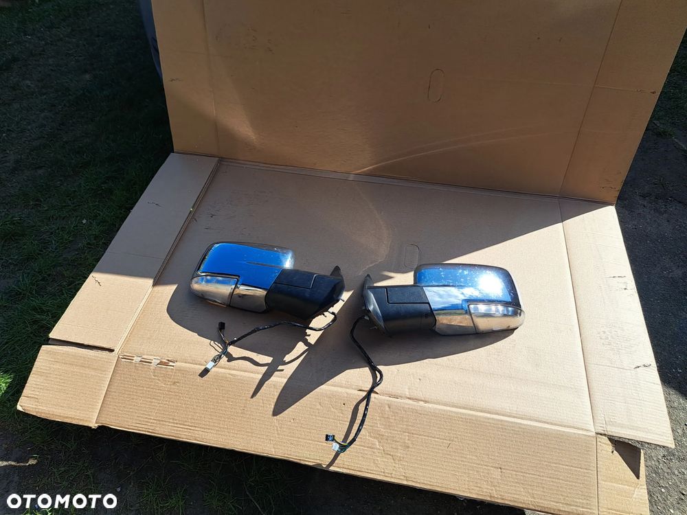 Lusterko lusterka lewe prawe Dodge RAM IV 1500 2500 68231243AB 68231242AB 10+8 10+9 PIN 18 19 Pin 2014 2015 2016 2017 - 1