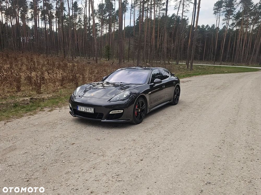 Porsche Panamera Turbo S - 27