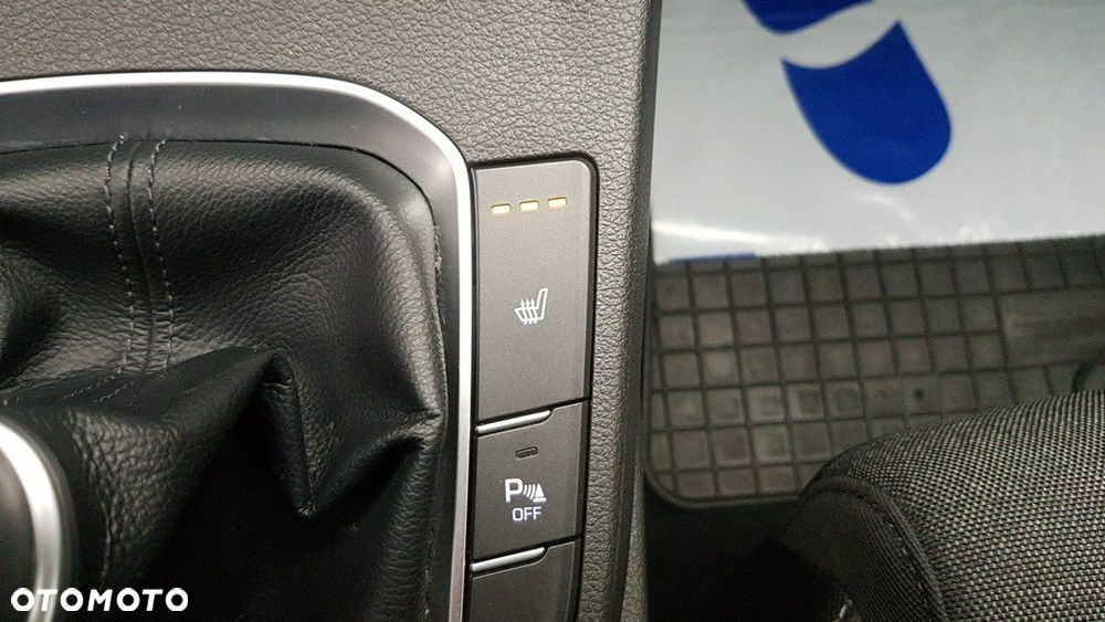 Hyundai i30 - 27