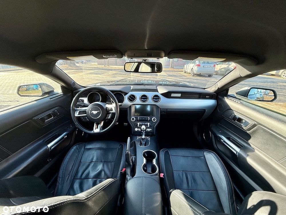 Ford Mustang - 15