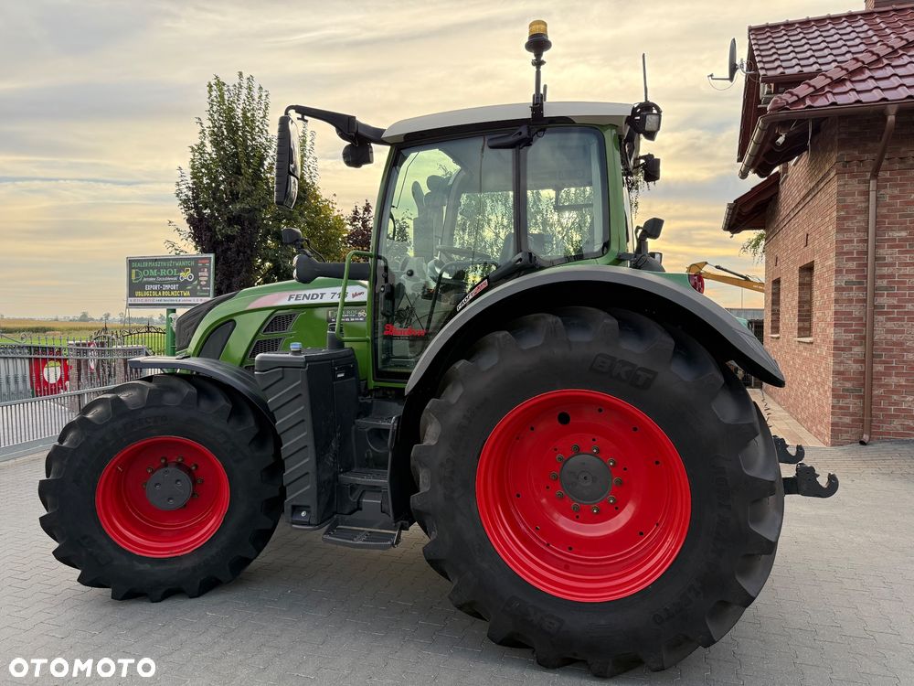 Fendt 718 - 13