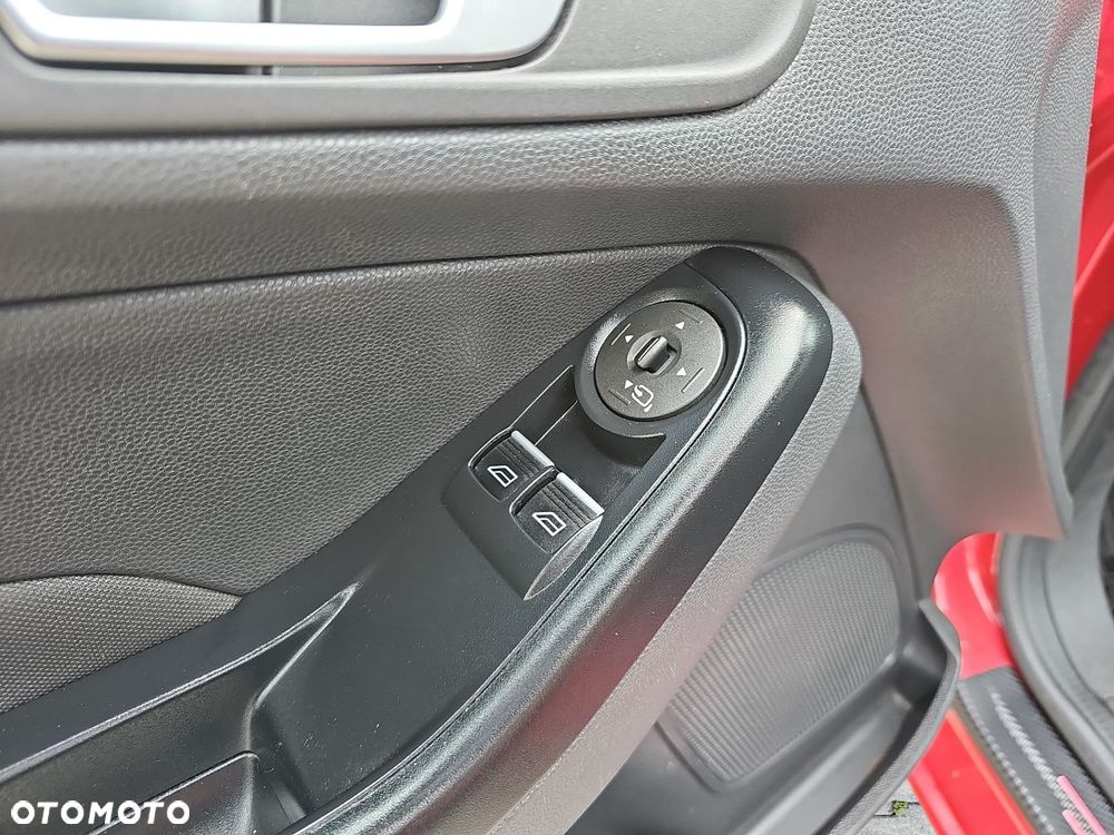 Ford Fiesta 1.0 EcoBoost Gold X - 10