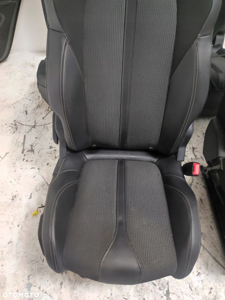 Wnętrze fotele kanapa tapicerki 3008 II 2 Lift GT-LINE EU - 6