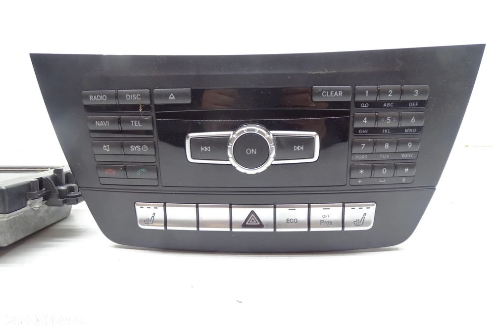 Mercedes C Klasa W204 Radio z wyswietlaczem 2049005112 1729016600 - 3