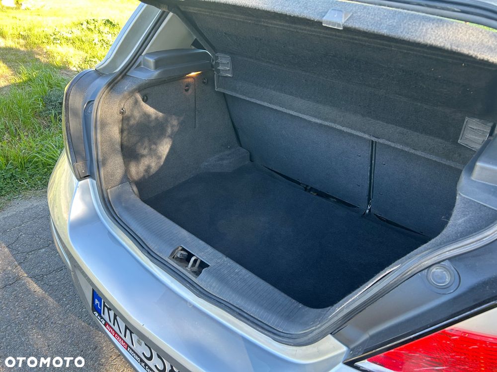 Opel Astra 1.9 CDTI Edition - 9