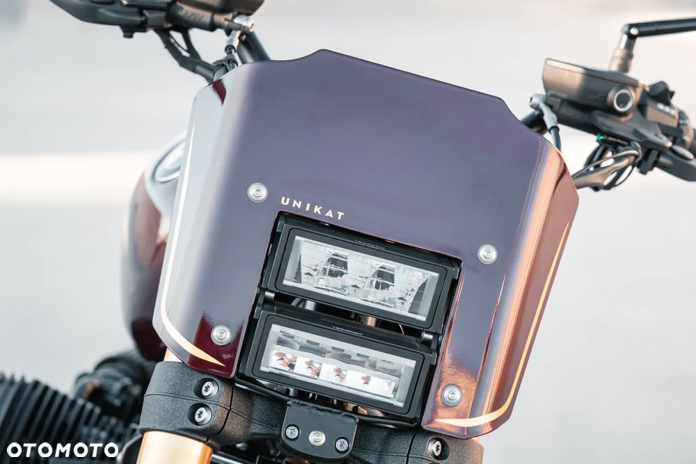 BMW R - 24