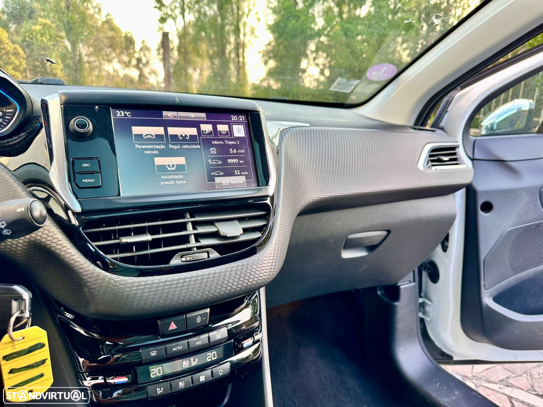 Peugeot 2008 1.2 PureTech Crossway - 19
