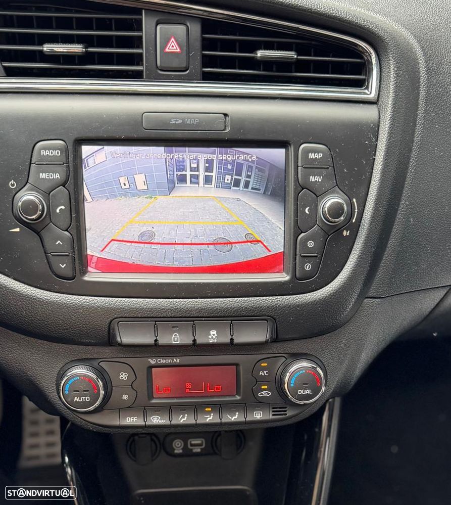 Kia Ceed 1.6 CRDi GT Line - 12