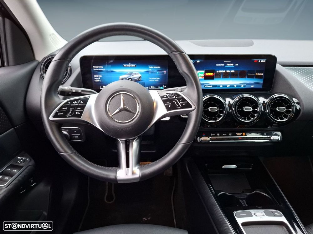 Mercedes-Benz GLA 250 e - 13