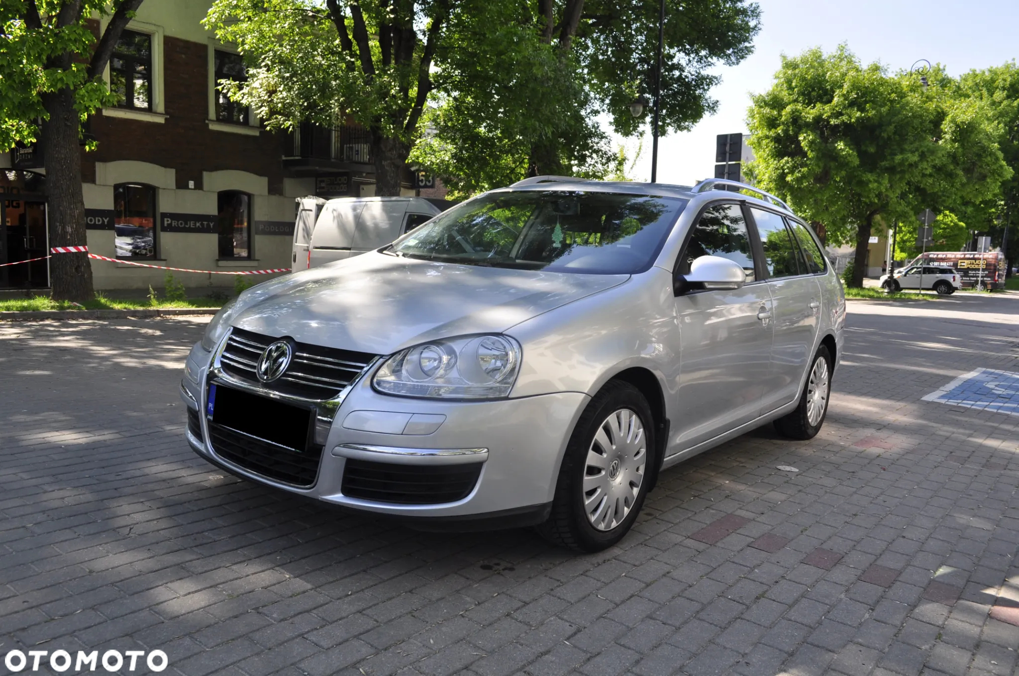 Volkswagen Golf - 3