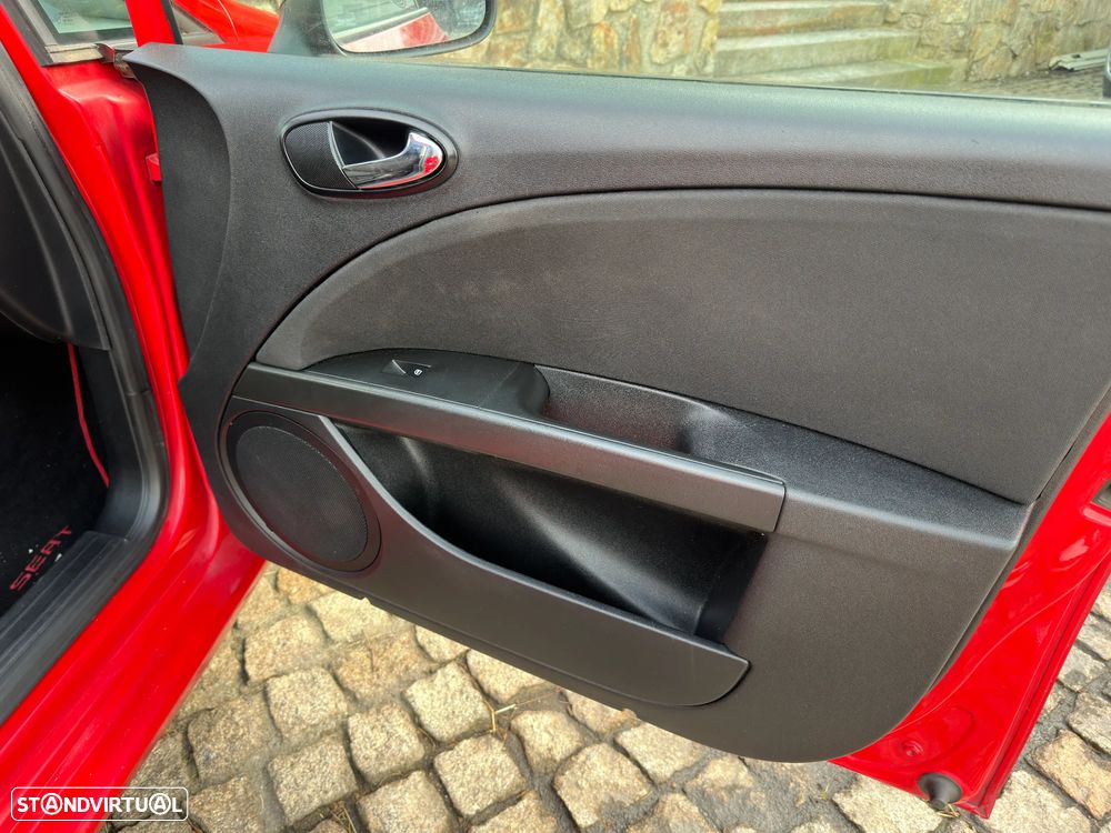 SEAT Leon 2.0 TDI FR - 28