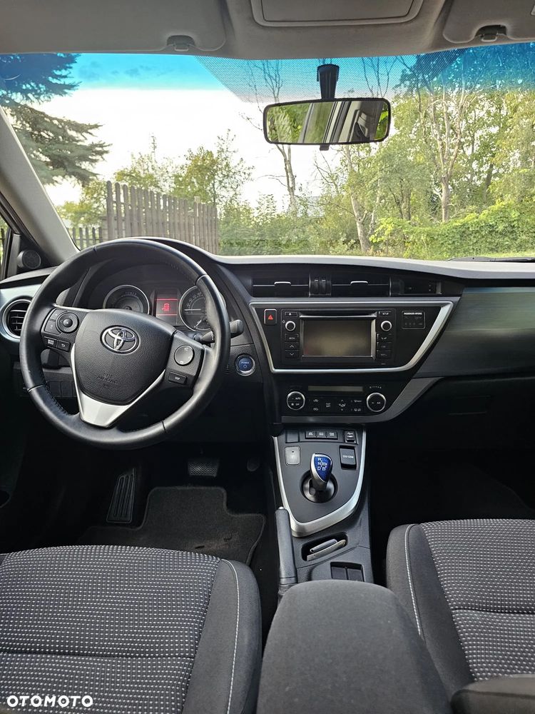 Toyota Auris - 22