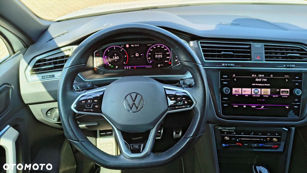 Volkswagen Tiguan - 13