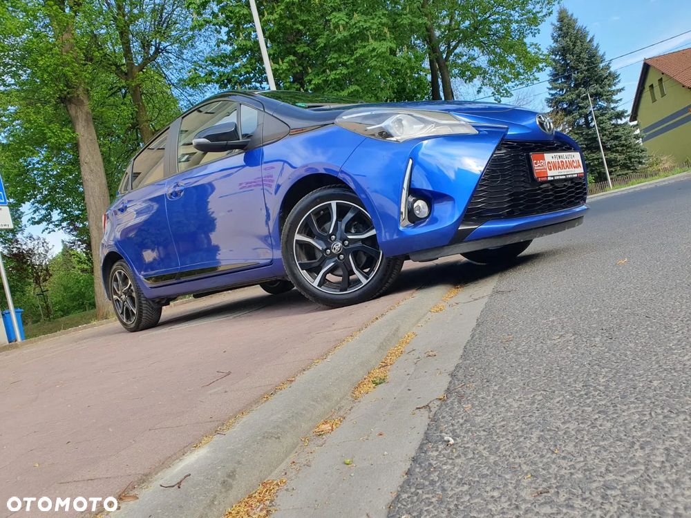 Toyota Yaris 1.5 Premium - 34