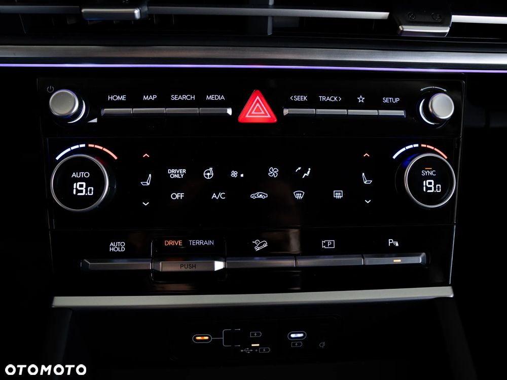 Hyundai Santa Fe 1.6 T-GDI HEV Executive 4WD - 14