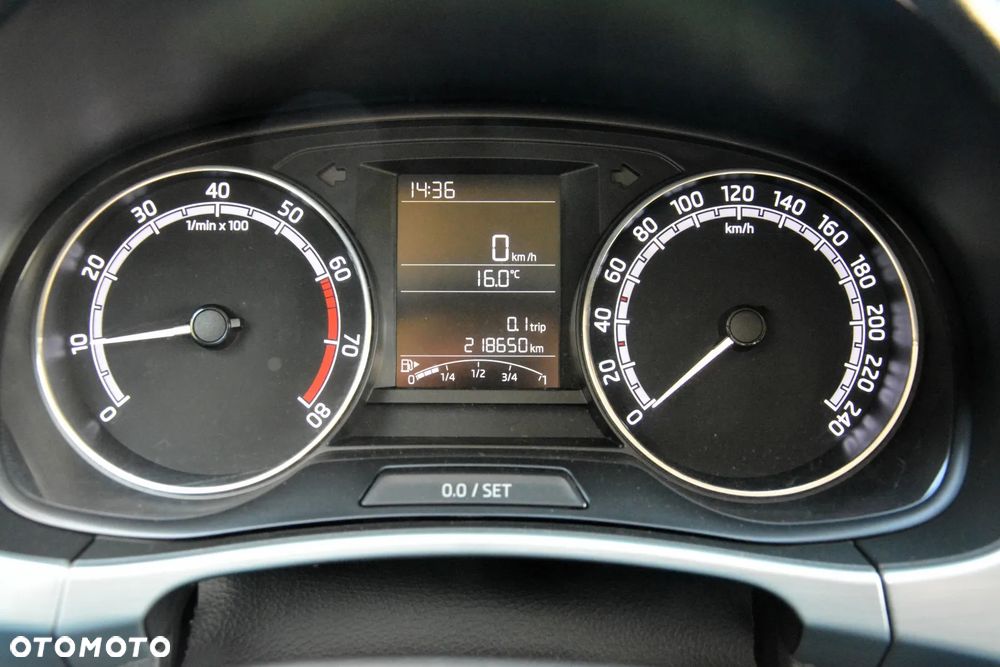 Skoda Fabia 1.0 TSI Ambition - 22