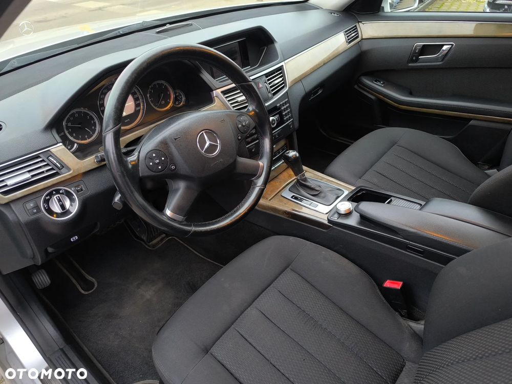 Mercedes-Benz Klasa E 220 CDI Automatik Elegance BusinessEDITION - 8