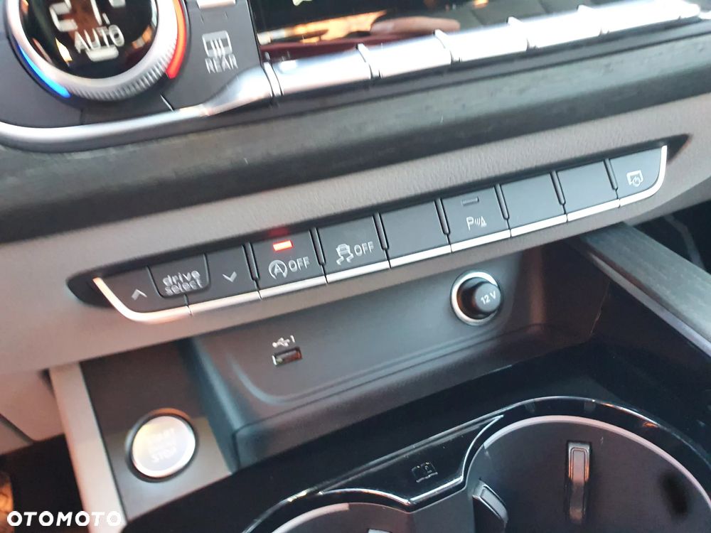 Audi A5 Sportback 40 TFSI quattro S tronic - 18