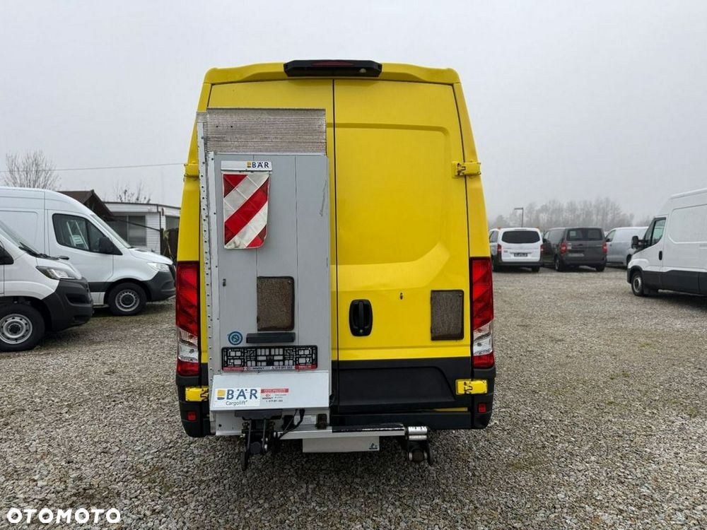 Iveco 2020/Daily/Winda BAR/Średni/manual/Klima/Tempomat/Business Pakiet - 3