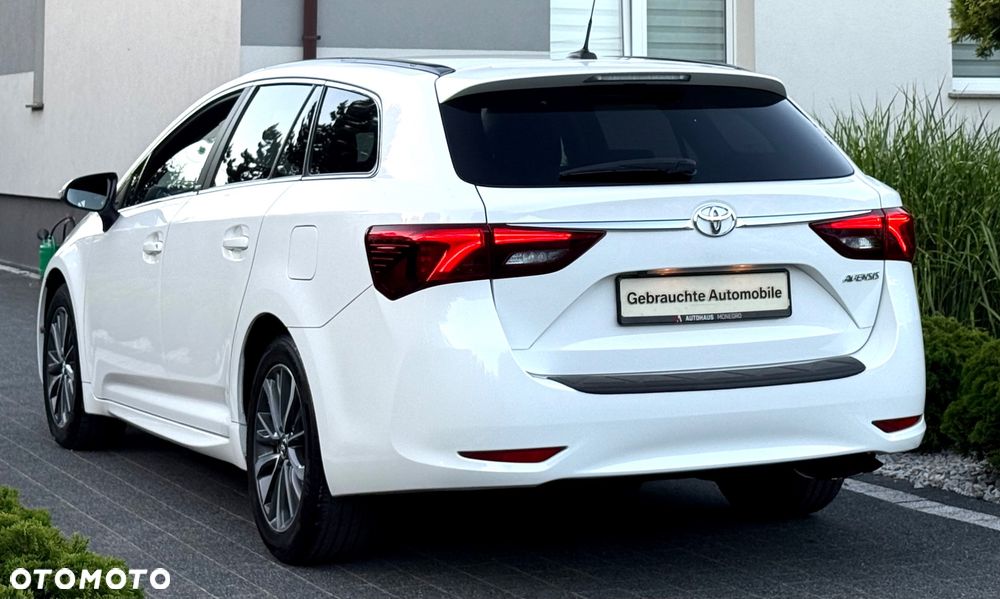 Toyota Avensis Touring Sports 1.8 Edition S+ - 30