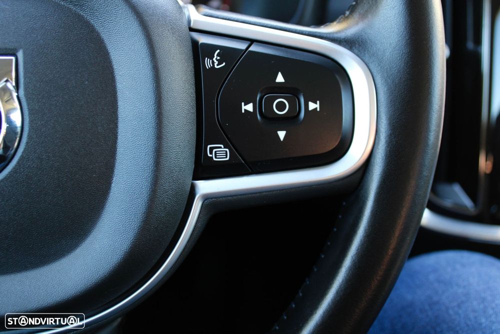 Volvo V60 2.0 D3 Geartronic - 31