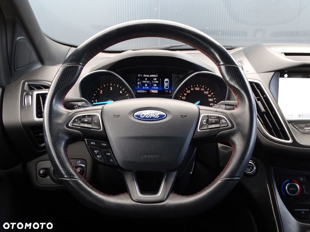 Ford Kuga 2.0 TDCi AWD ST-Line - 19