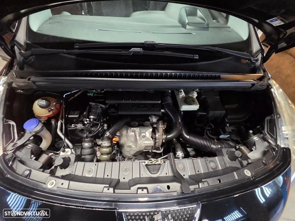 Peugeot 3008 1.6 HDi Sport — fotografia 5