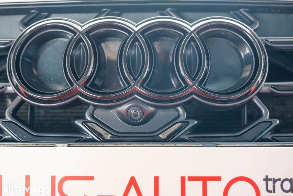 Audi A8 - 4