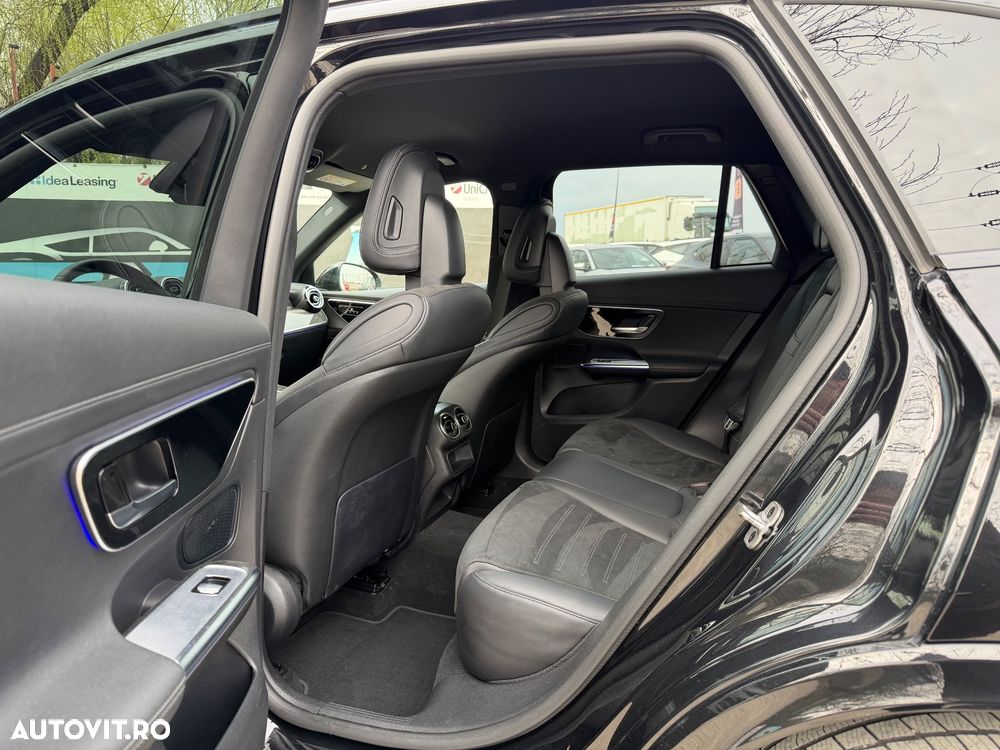 Mercedes-Benz GLC 220 d 4Matic 9G-TRONIC AMG Line Advanced - 17