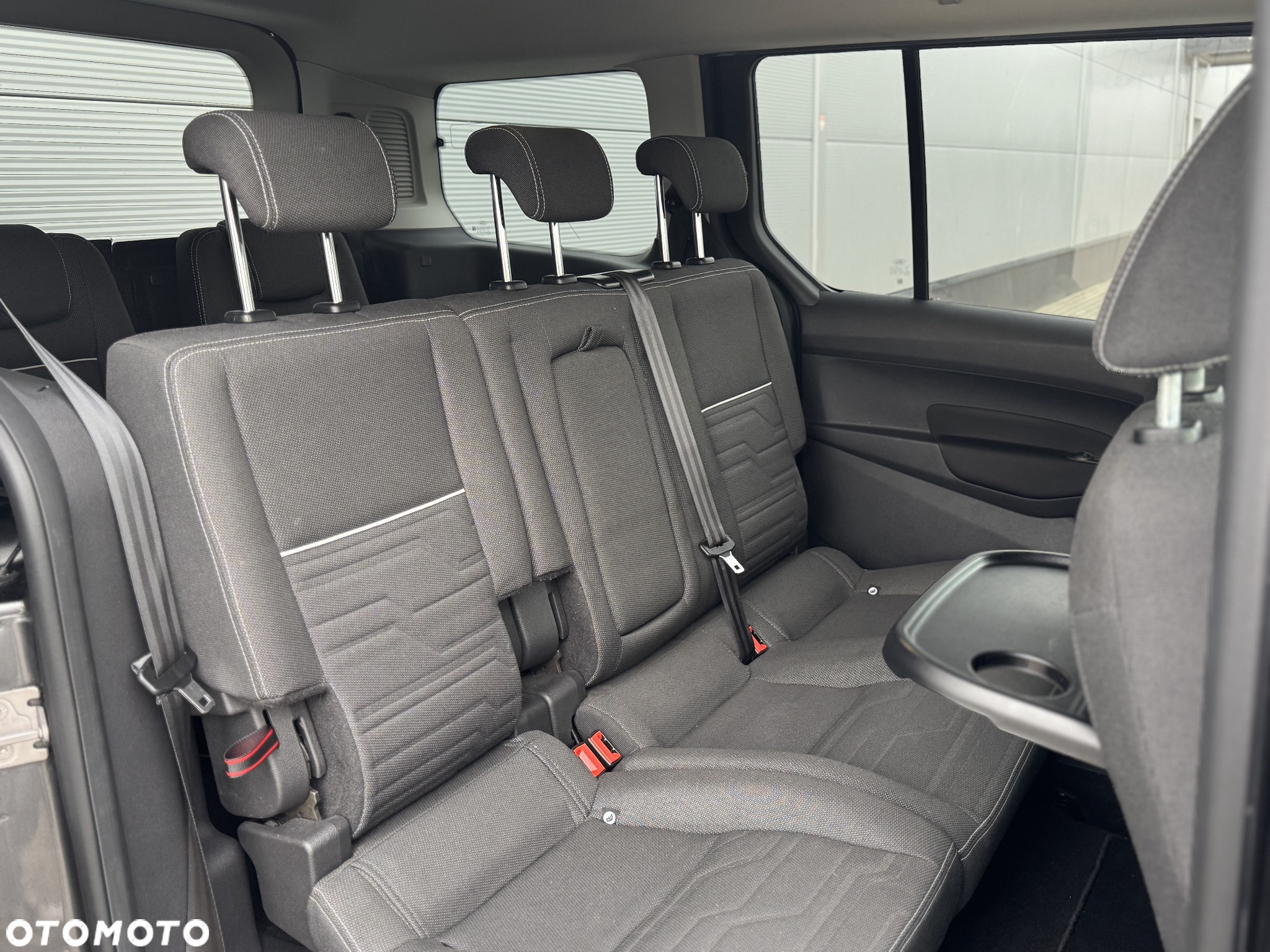 Ford Tourneo Connect Grand 1.5 TDCi Start/Stop Titanium - 19