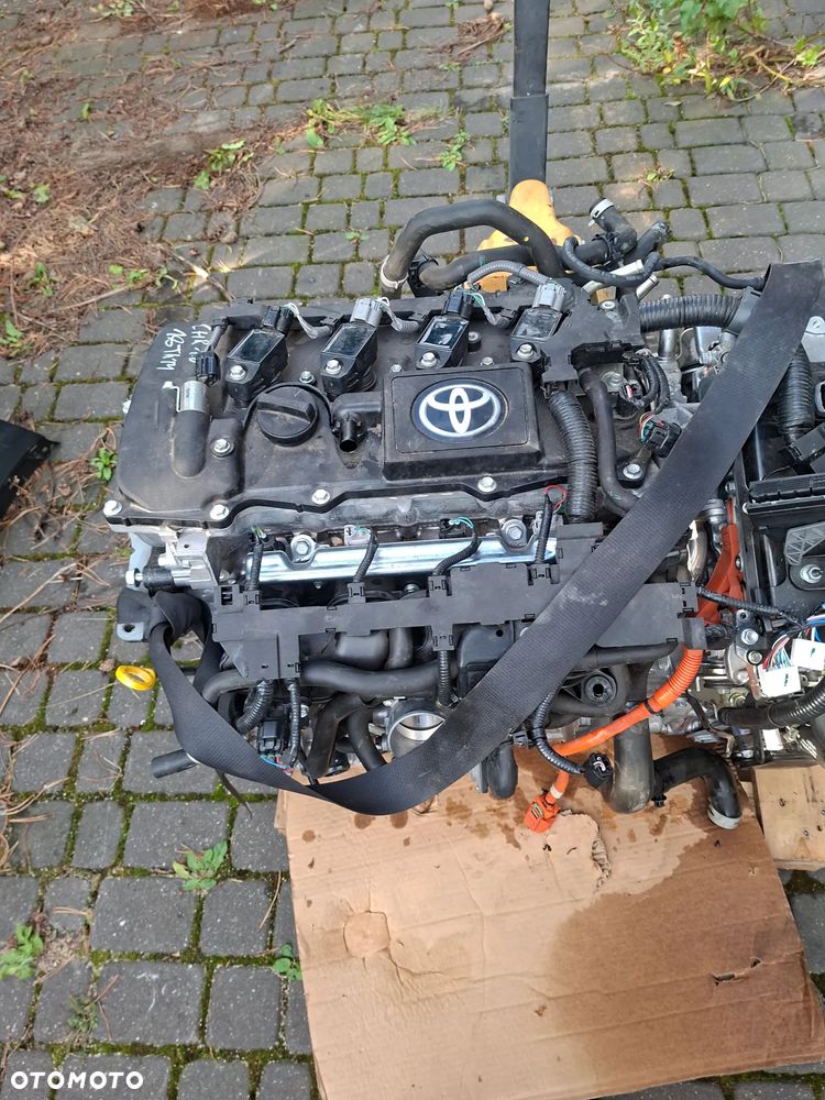 TOYOTA CH-R COROLLA E21 1.8 2ZR HYBRYDA SILNIK KOMPLETNY - 2