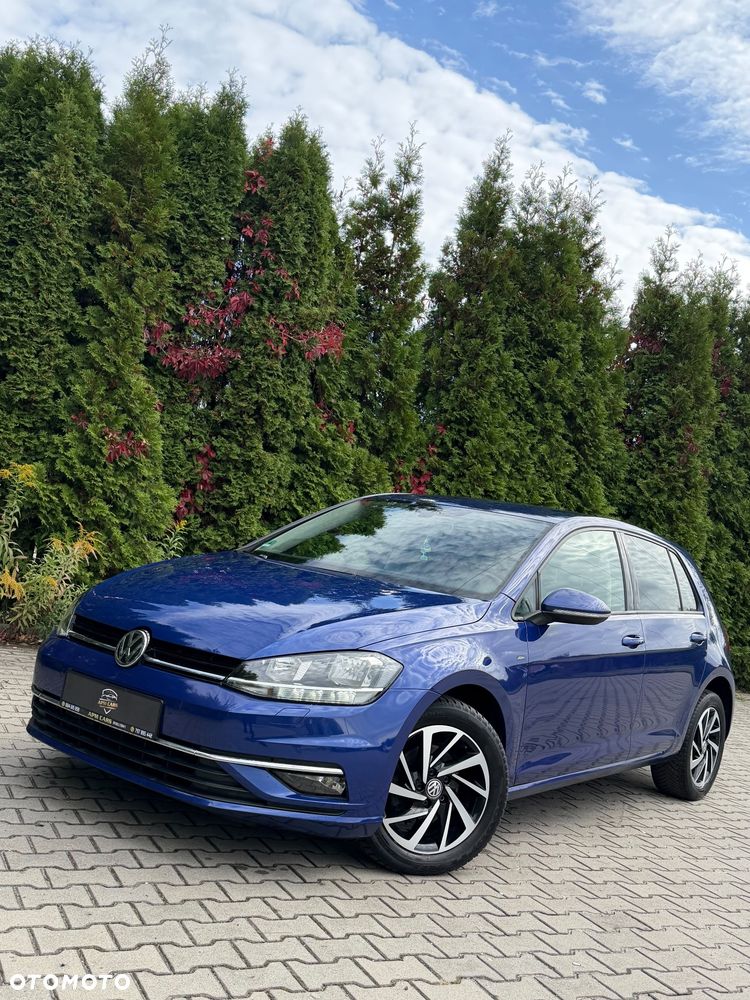 Volkswagen Golf - 3